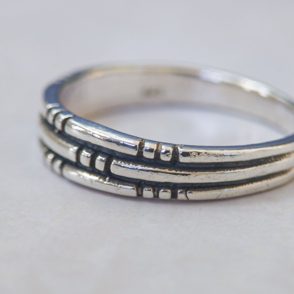 Sterling Silver Stacker Band – Dots & Dashes, Oxidized Detail, Size 6.25–6.5
